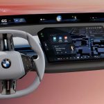 Noul BMW Panoramic iDrive revoluţionează operarea automobilului – noutăți BMW prezentate la CES 2025