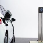 Tesla Model 3, Tesla Model Y, Ford Puma, Dacia Spring, BYD Dolphin Surf – preferate de români în martie 2026